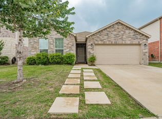 129 Waxberry Dr, Fate, TX 75189