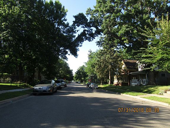 5th image of 2926 Girard Ave N