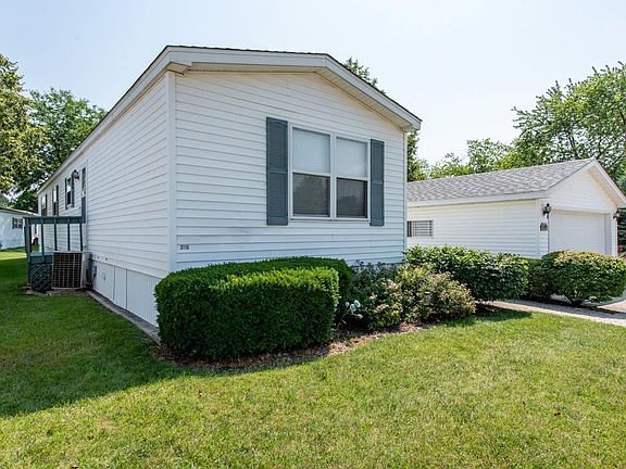 3rd image of 3189 Jeanette Ave