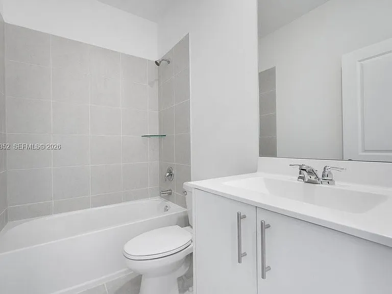 2675 SE 28th Ter — Photo 10