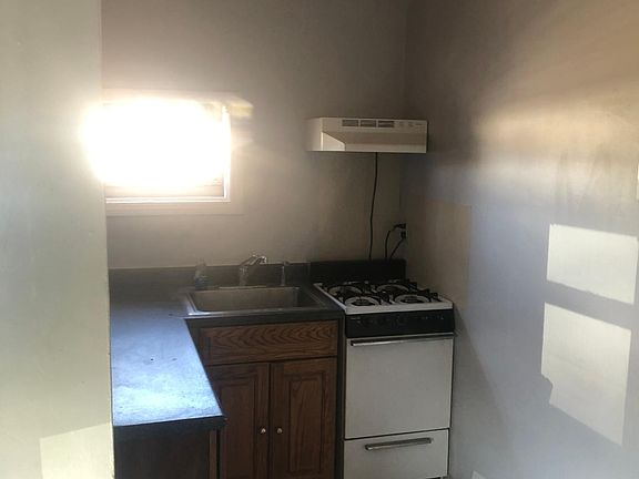 5th image of 3300 Wisconsin Ave Floor 2