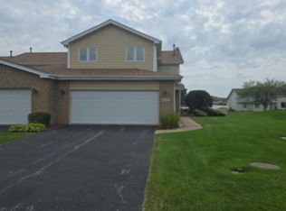 8645 Cashel Ln, Tinley Park, IL 60487