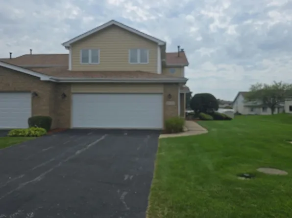 8645 Cashel Ln, Tinley Park, IL 60487