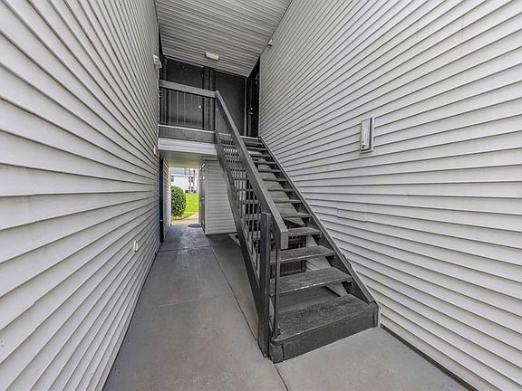 2nd image of 643 HAVEN PLACE #643