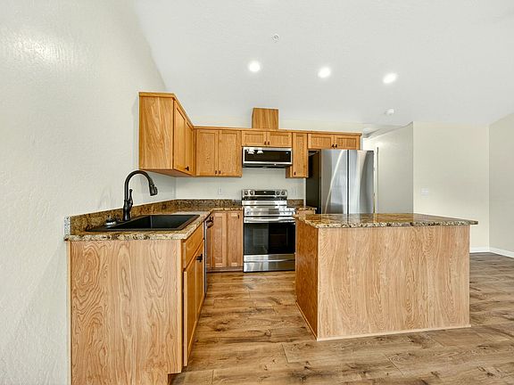 4th image of 530 G St #2