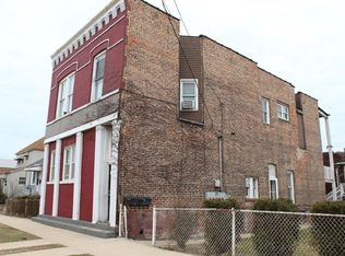 1635 Roberts Ave #2R, Whiting, IN 46394