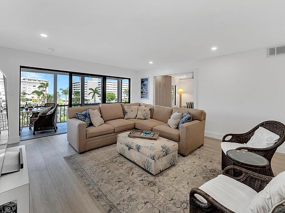 4th image of 3430 Gulf Shore Blvd N APT 3F