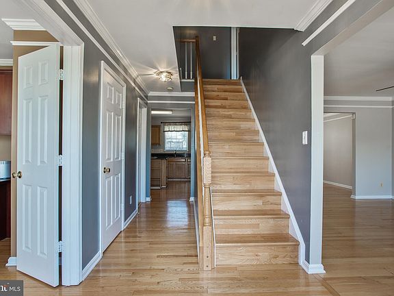 5th image of 4057 Elkwood Ct
