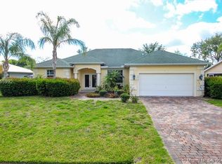 3218 SE West Snow Rd, Port Saint Lucie, FL 34984