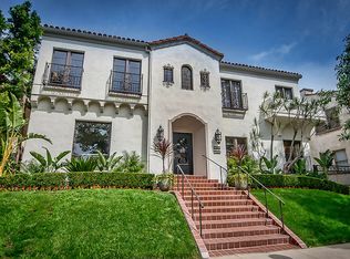 116-1/2 N Sycamore Ave, Los Angeles, CA 90038