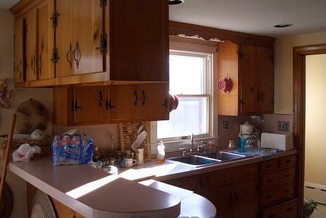 2nd image of 111 Worcester Ct