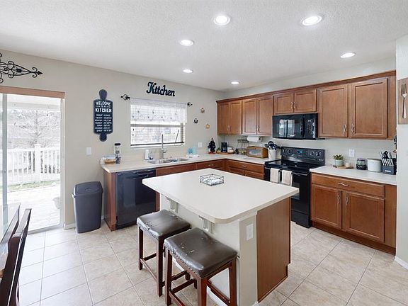 5th image of 4354 Fieldview Cir