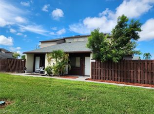 12963 Meadowood Ct, Fort Myers, FL 33919