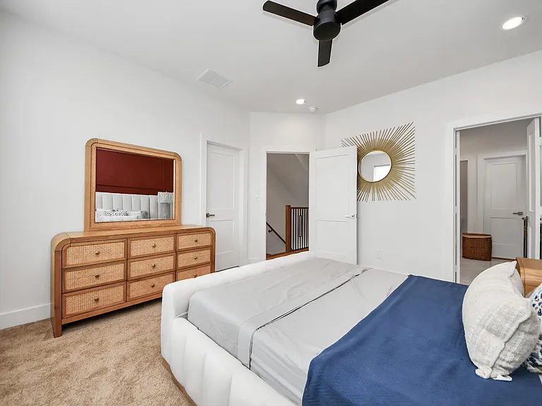 2426 Ella Blvd — Photo 31
