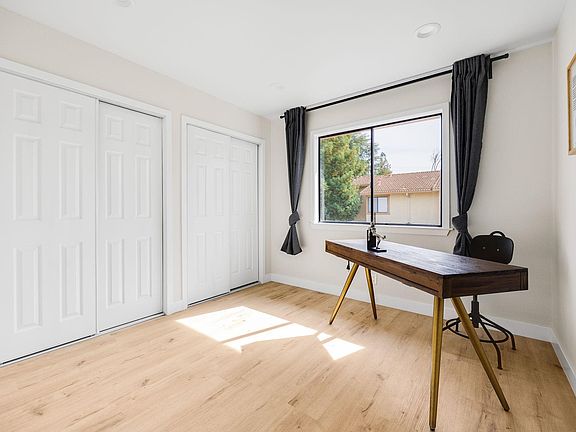 4th image of 5403 Colony Park Cir