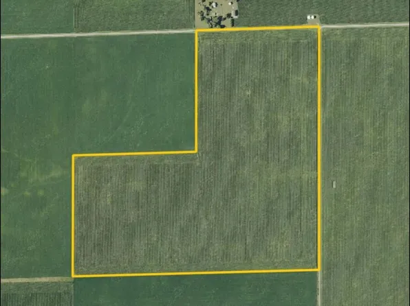 E 1400th Rd, Brocton, IL 61917