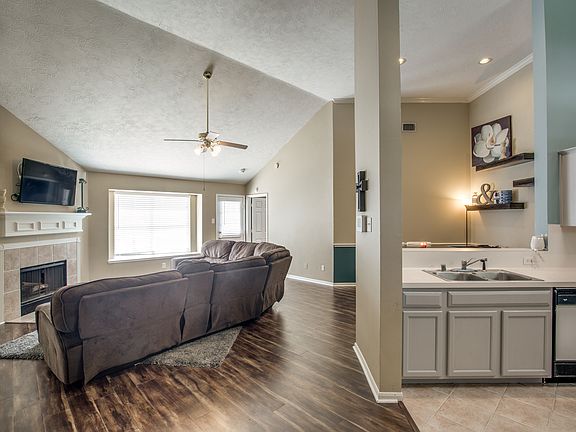 4th image of 17138 Grey Mist Dr