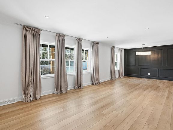 5th image of 220 E Belvedere Rd