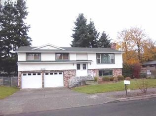605 SW 19th Cir, Troutdale, OR 97060