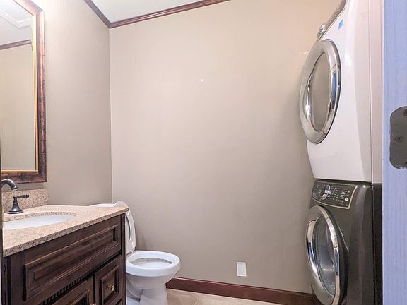 5th image of 6 Tallow Wood Dr