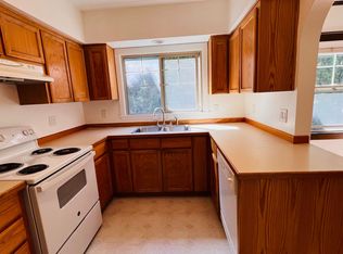 3330 SE Gladstone St APT 4, Portland, OR 97202
