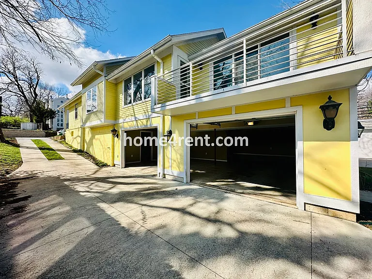 4741 Holly St — Photo 47