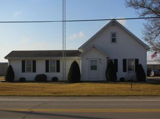 211 Main St, Houghton, IA 52631
