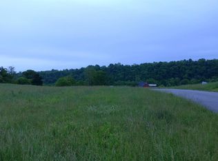 74 Meadow Lake Dr, Lancaster, KY 40444