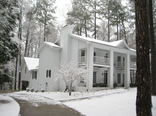 6105 Crupper Ct, Raleigh, NC 27613