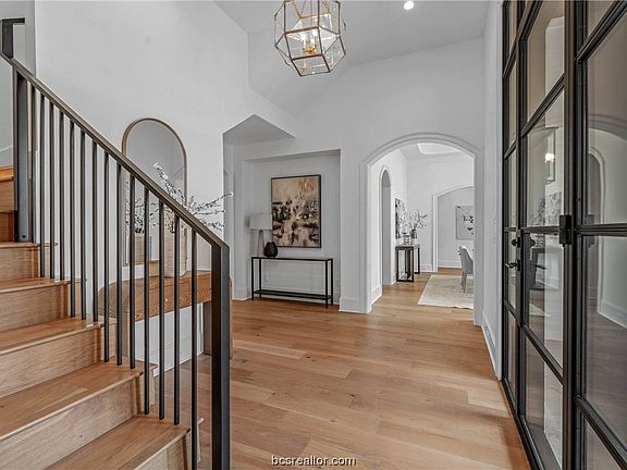 4th image of 4791 Concordia Dr