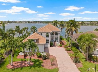 5550 Harborage Dr, Fort Myers, FL 33908