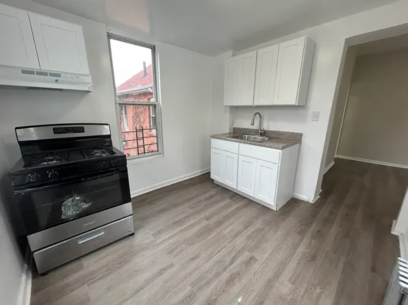 1819 Palisade Pl, Bronx, NY 10453