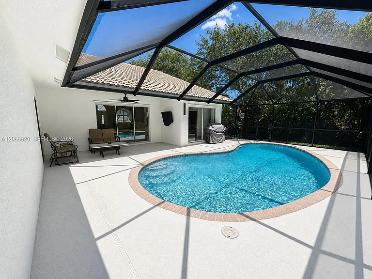 12484 SW 1st St — Photo 41
