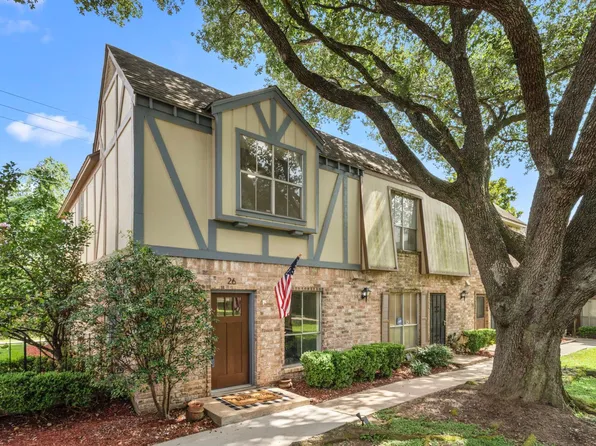 14703 Barryknoll Ln APT 26, Houston, TX 77079