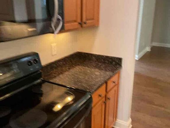 5th image of 6291 Cove Creek Dr