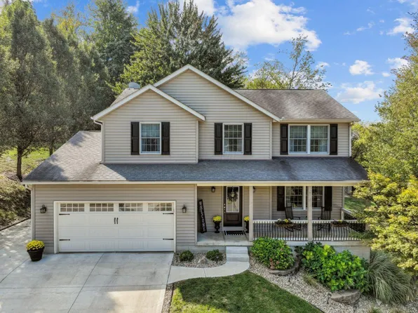 1903 Willow Ridge Dr, Heath, OH 43056