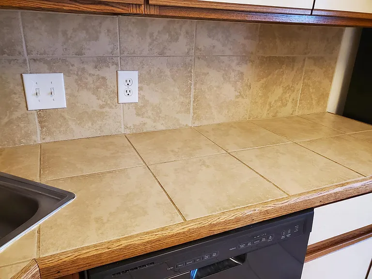 516 Thorncliff Dr #101 — Photo 12