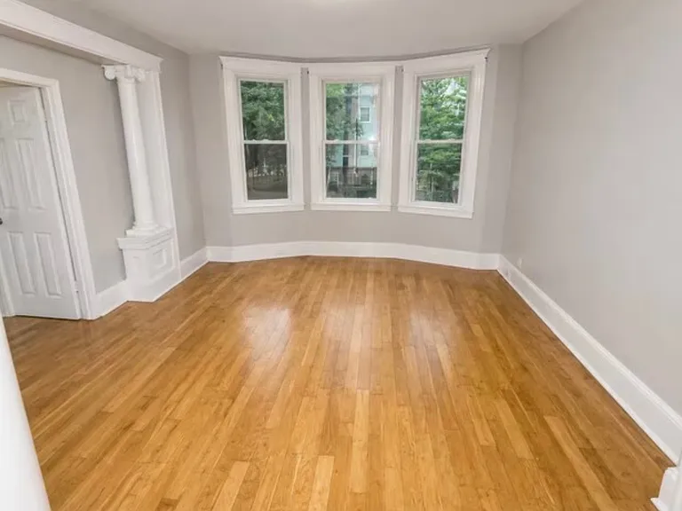 342 Irvine Turner Blvd #1L — Photo 3
