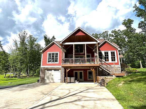 3rd image of 98 Scarlet Oak Ln