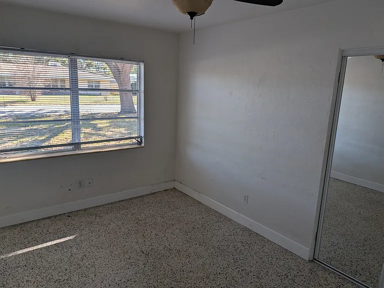 2303 Tulip St — Photo 27