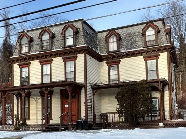 45 2nd St, Deposit, NY 13754