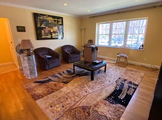 184 Winthrop Rd #5, Brookline, MA 02445