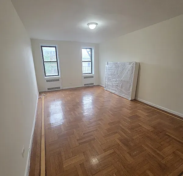 1730 E 18th St #2H — Photo 3
