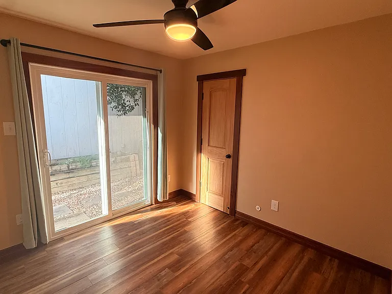 10513 Archdale Dr — Photo 16
