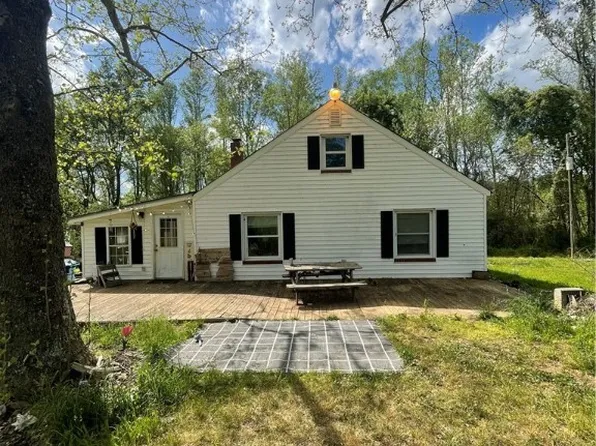 4500 Dennisville Rd, Amelia Court House, VA 23002