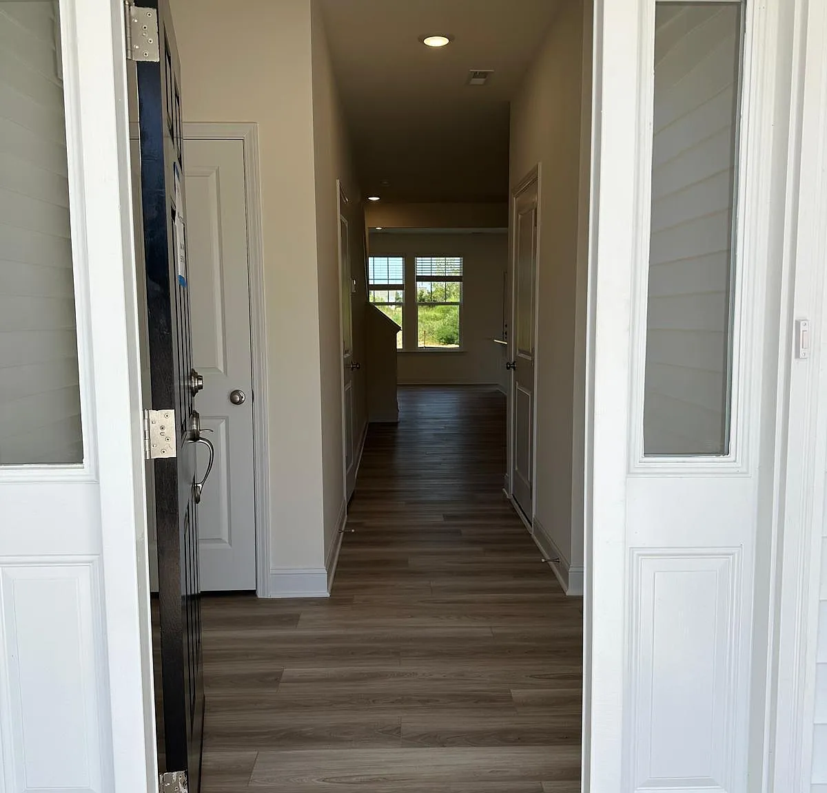 3 bed, 2.5 bath, $1,775 — Photo 3