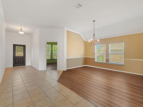 4th image of 772 Glen Hollow Trl