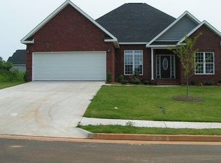 108 Reflection Dr, Bonaire, GA 31005