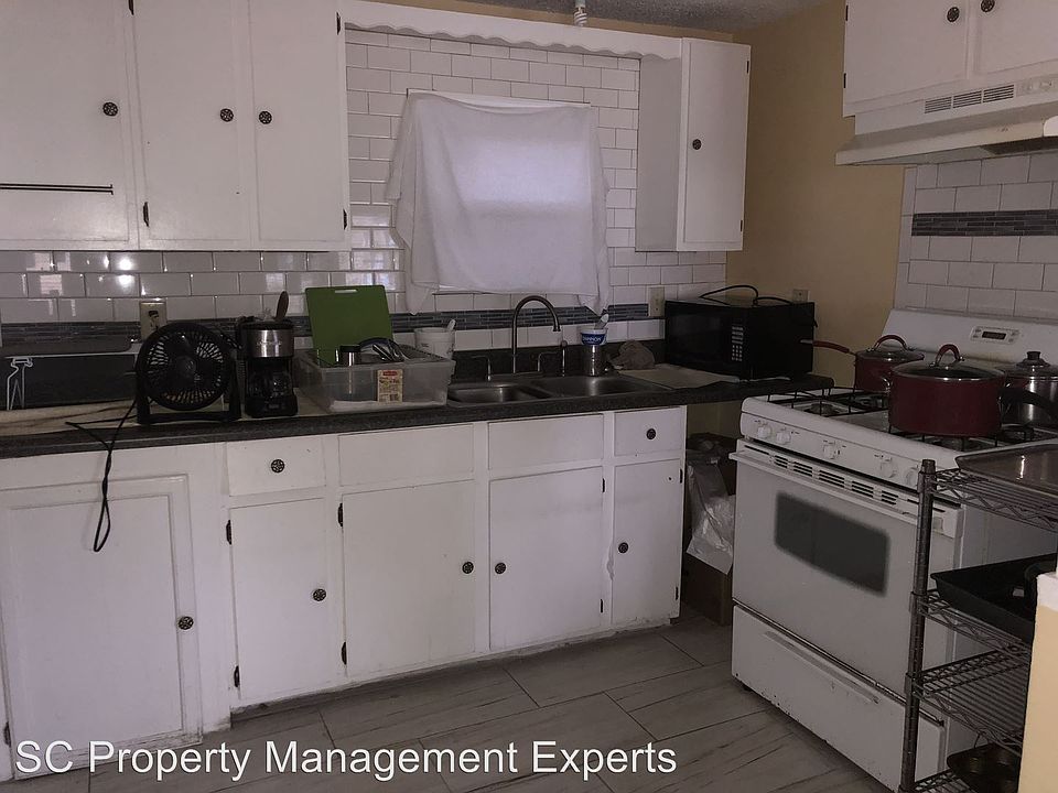 2nd image of 1912 1/2 Orvid St