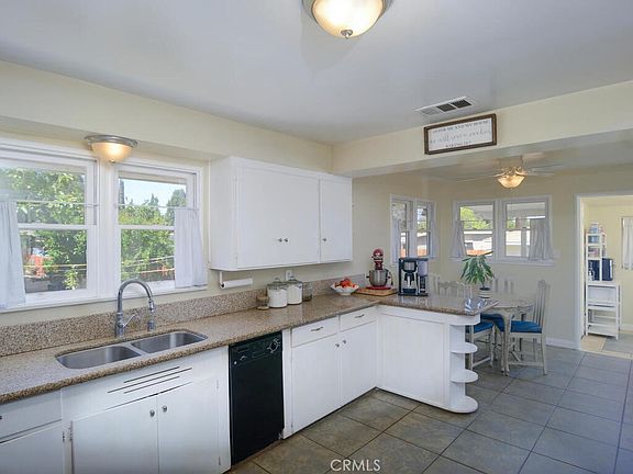 5th image of 7611 Mount Vernon St